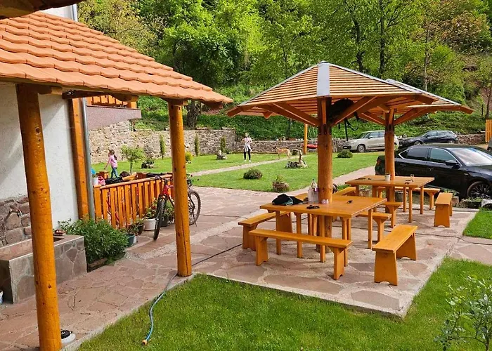 Kuca Stojanovica Topli Do